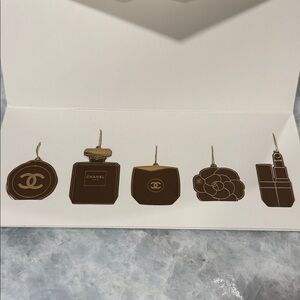 CHANEL Brown Iconic Gift Tags Set